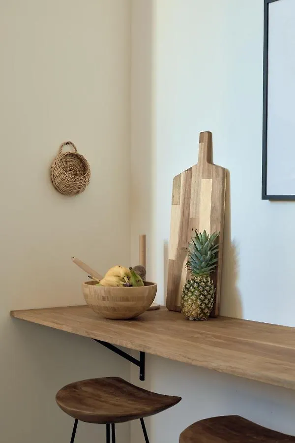 Sapo - Two Bedroom In The Heart Of Barcelona